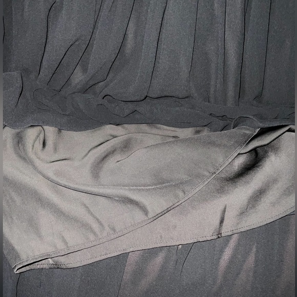 SANDRO PARIS Black Deep V Neck Sleeveless high low dress Sz. Medium - Picture 11 of 16